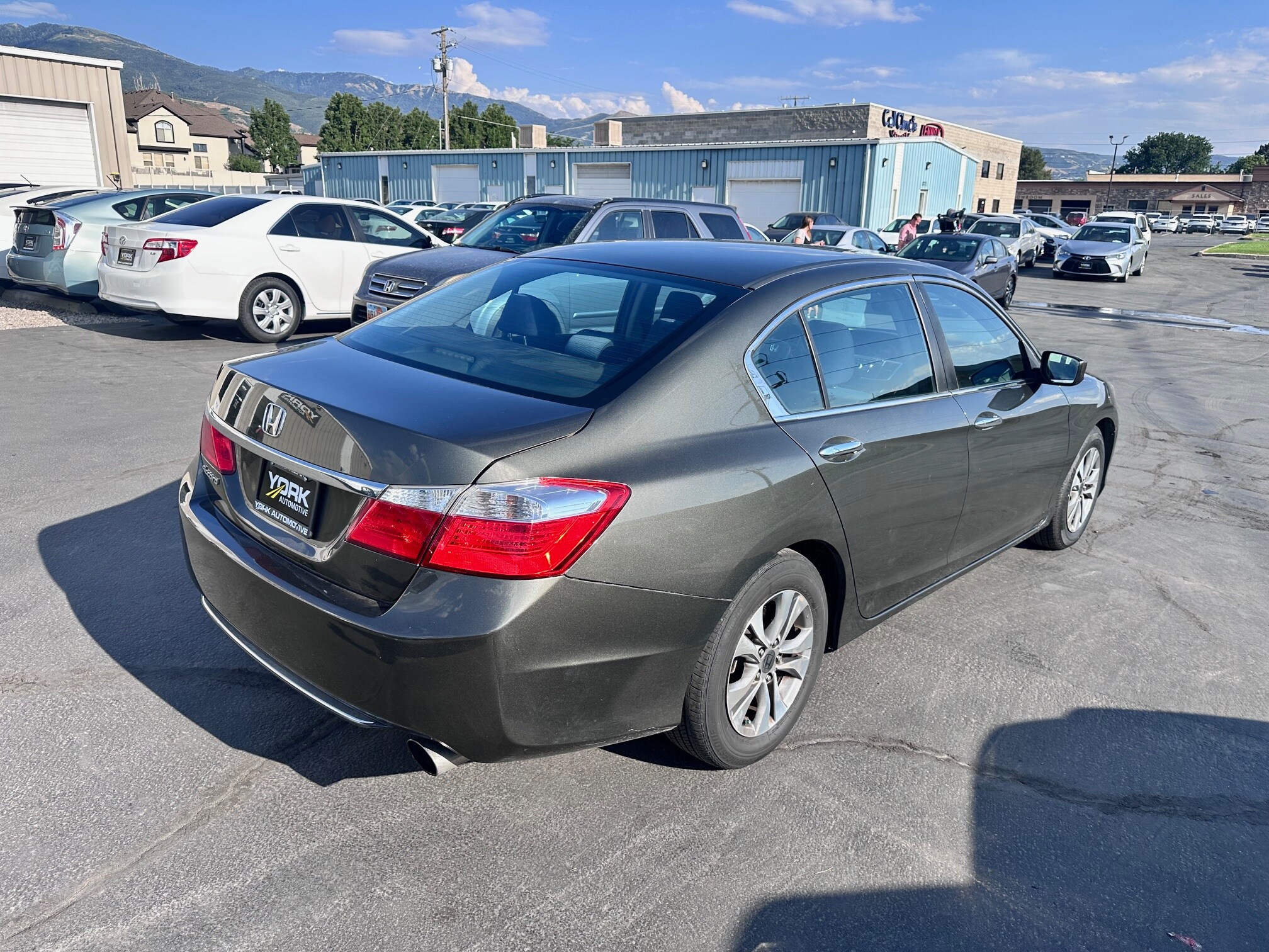 2014 Honda Accord LX photo 2