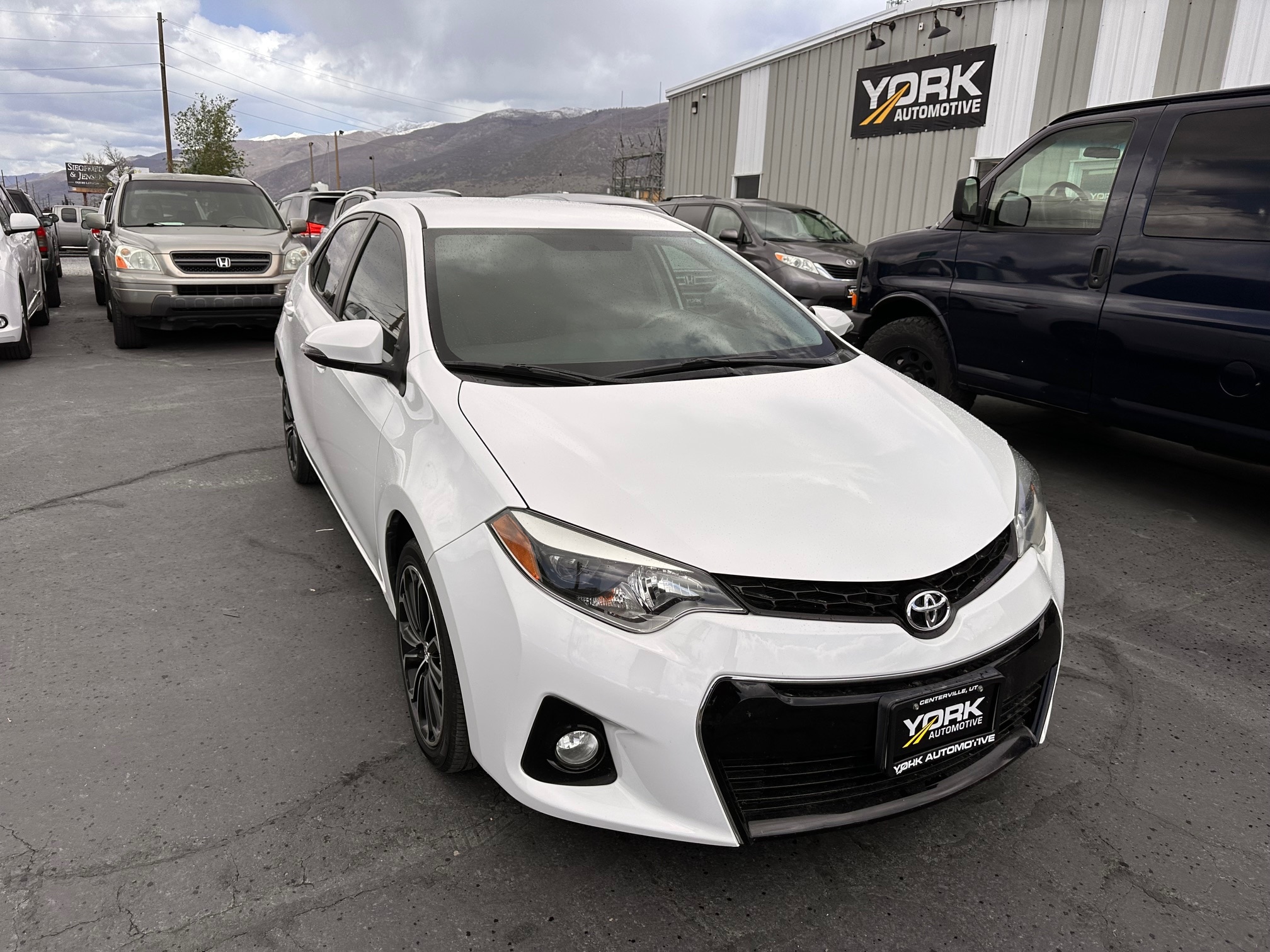 2015 Toyota Corolla S Plus