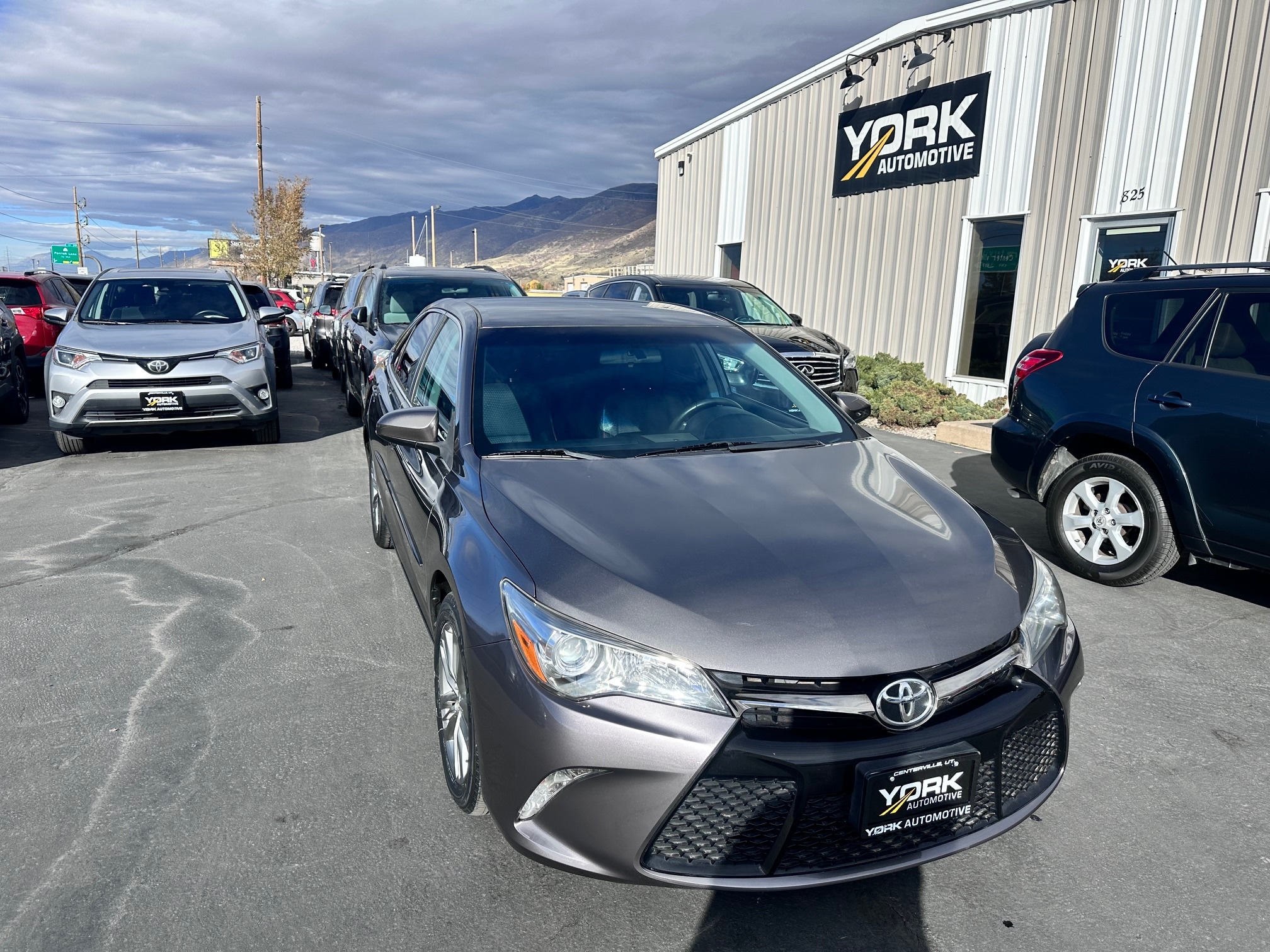 2015 Toyota Camry SE