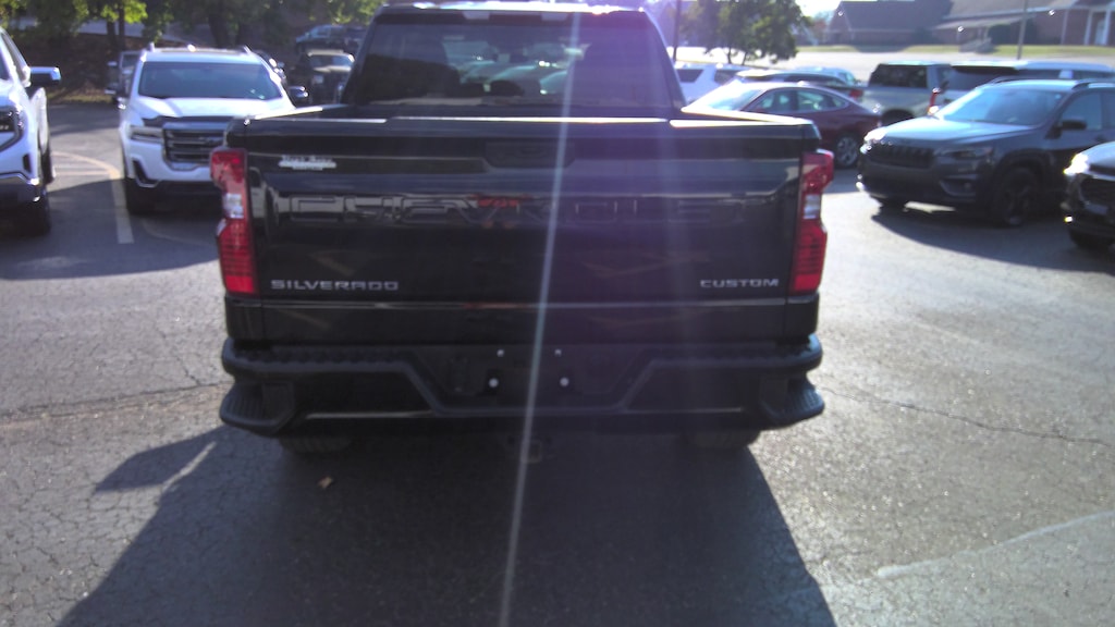 Used 2023 Chevrolet Silverado 1500 Custom Truck