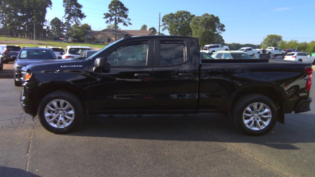 Used 2023 Chevrolet Silverado 1500 Custom Truck