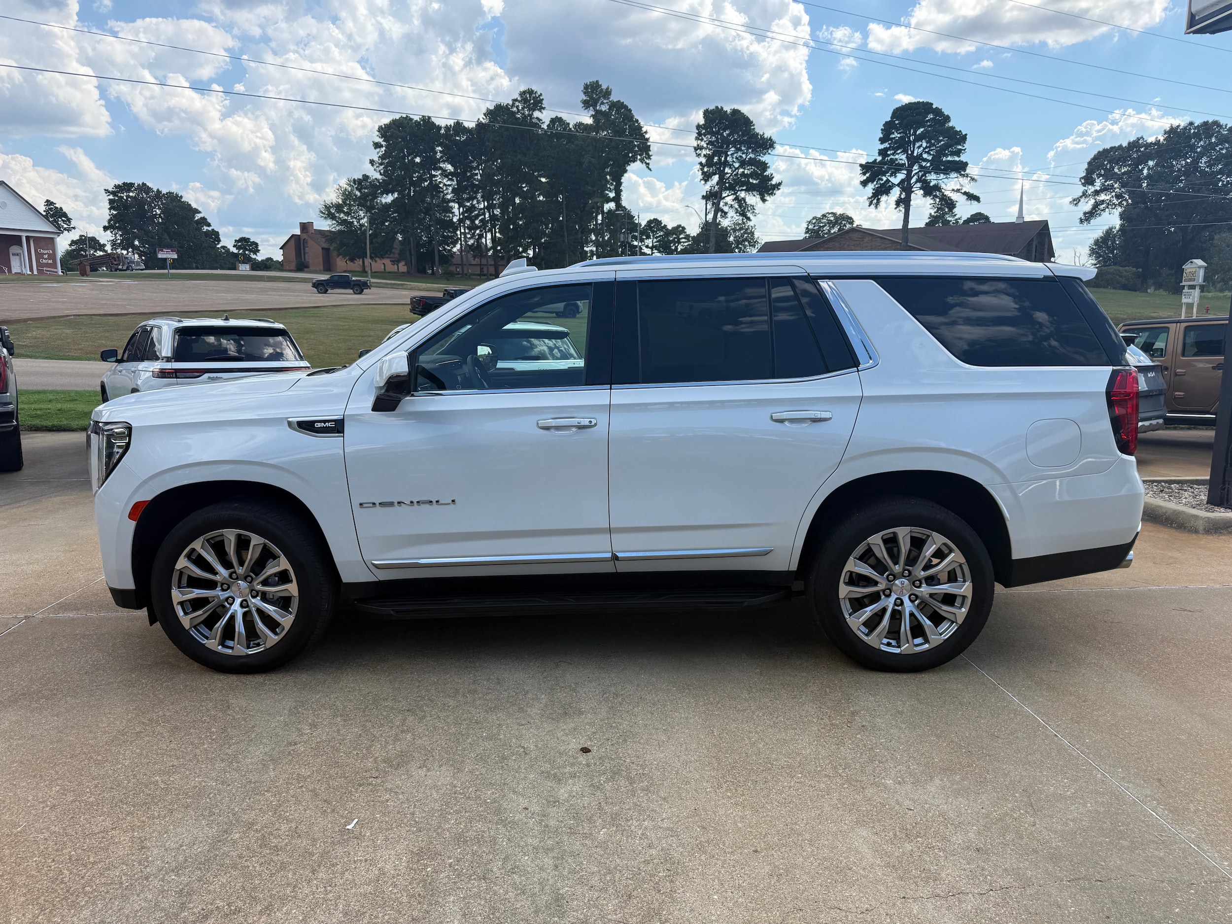 2023 GMC Yukon