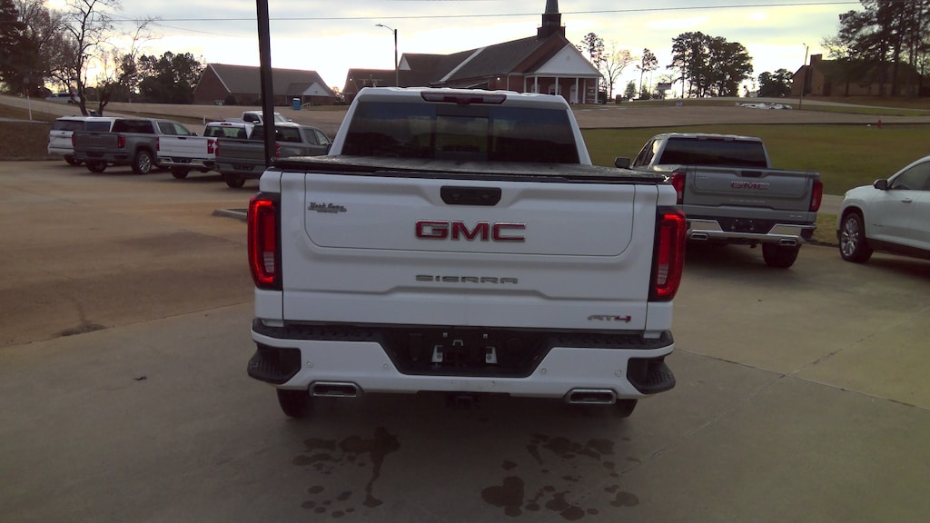 Used 2023 GMC Sierra 1500 AT4 Truck
