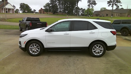 2024 Chevrolet Equinox LS SUV