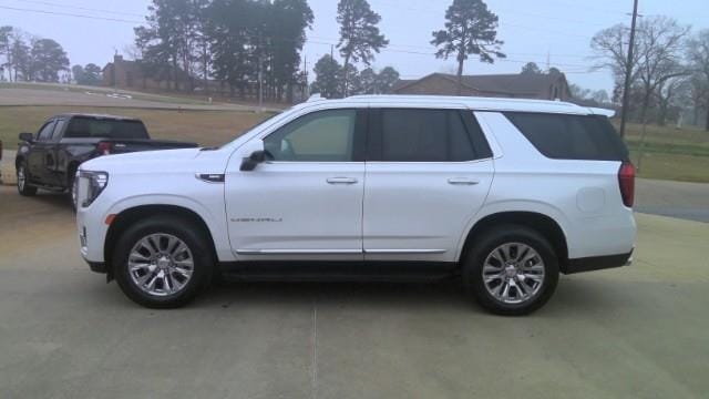 2021 GMC Yukon Denali's photo