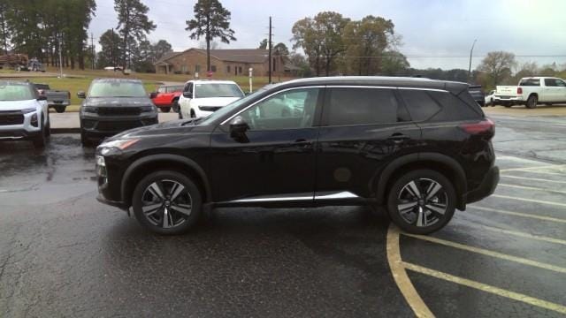 2021 Nissan Rogue SL's photo