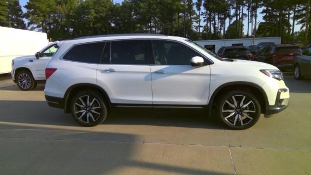Used 2022 Honda Pilot Touring 7 Passenger SUV