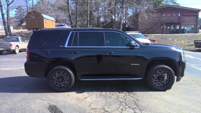 Used 2019 GMC Yukon SLT with VIN 1GKS2BKC7KR164242 for sale in Nashville, AR
