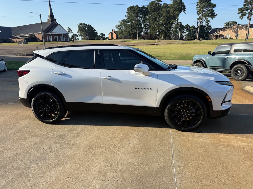 Used 2024 Chevrolet Blazer FWD 3LT