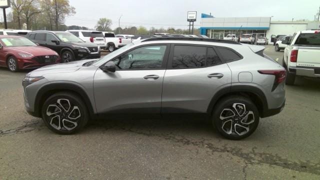 2024 Chevrolet Trax 2RS's photo