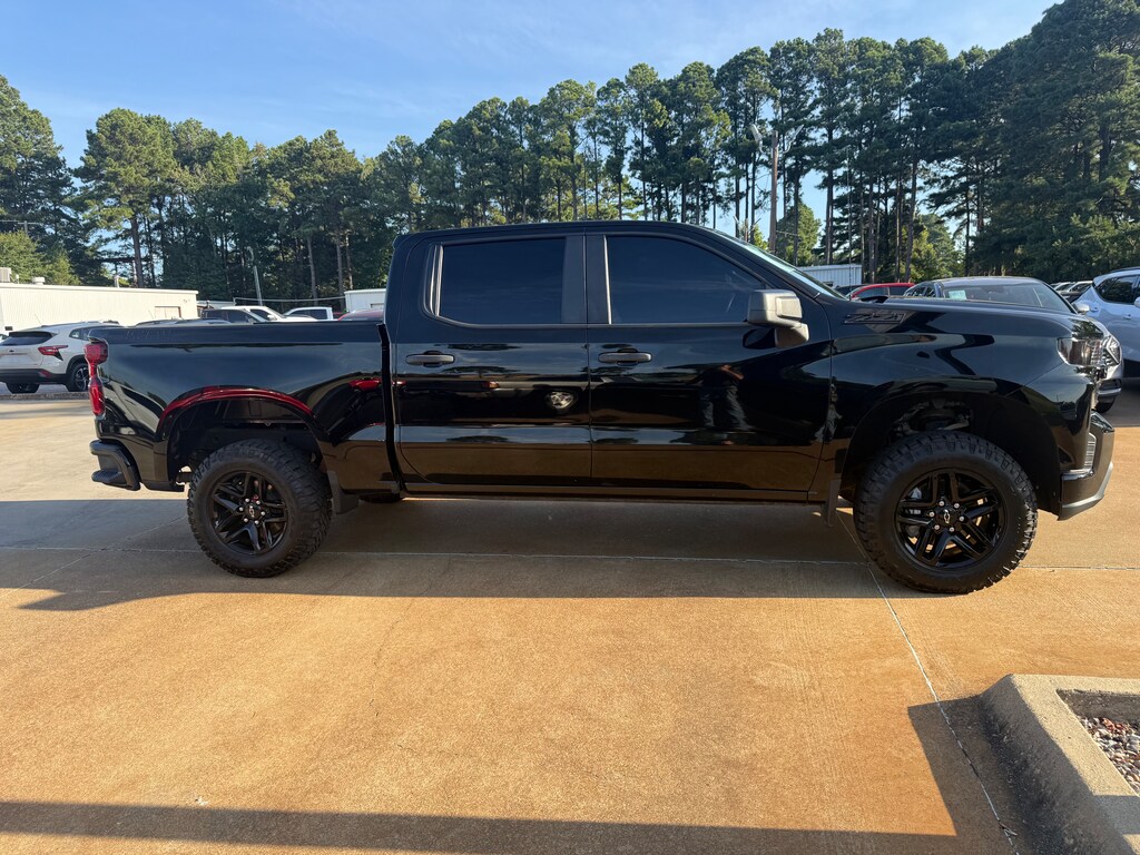 Used 2021 Chevrolet Silverado 1500 4WD Crew Cab Short Bed Custom Trail Boss