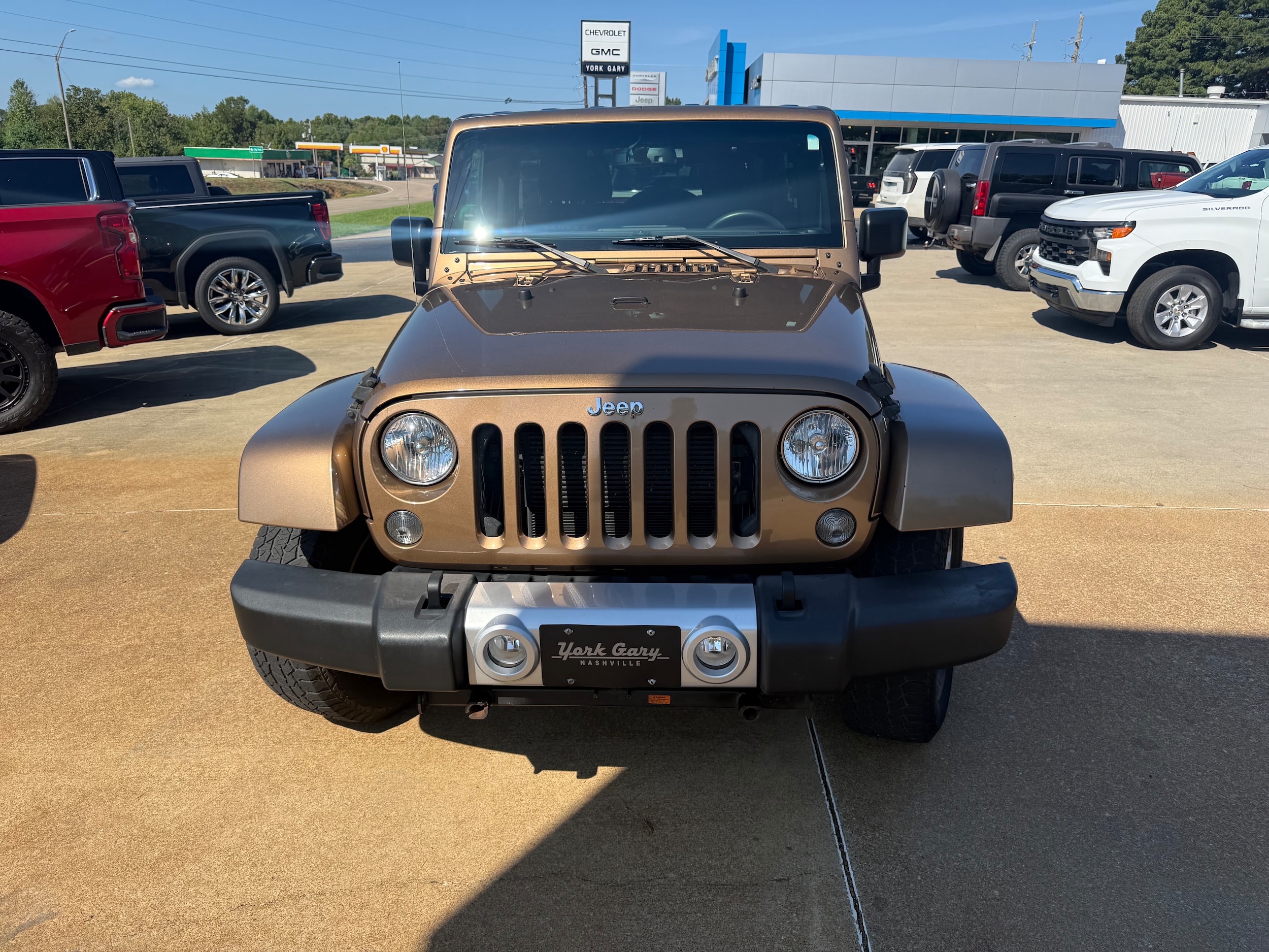 Used 2015 Jeep Wrangler Unlimited Sahara with VIN 1C4BJWEG4FL678028 for sale in Nashville, AR