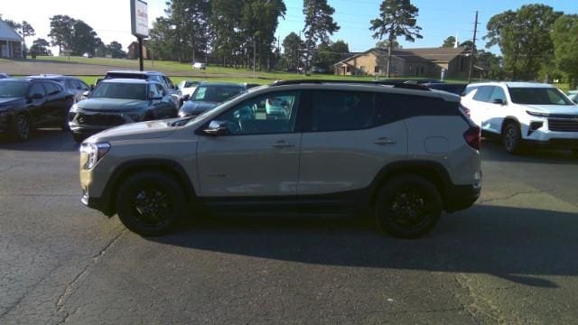 2022 GMC Terrain AT4's photo