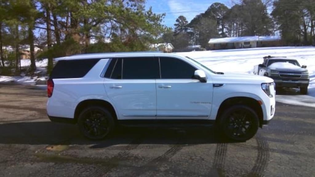 Used 2021 GMC Yukon SLT SUV