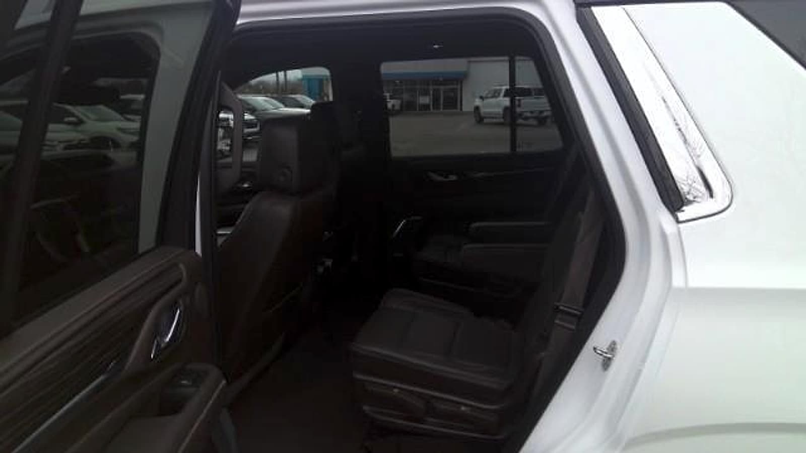 2021 GMC Yukon Denali - Photo 16