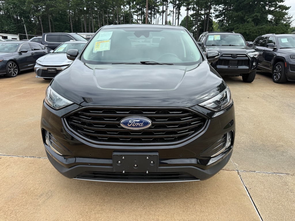 Used 2024 Ford Edge Titanium