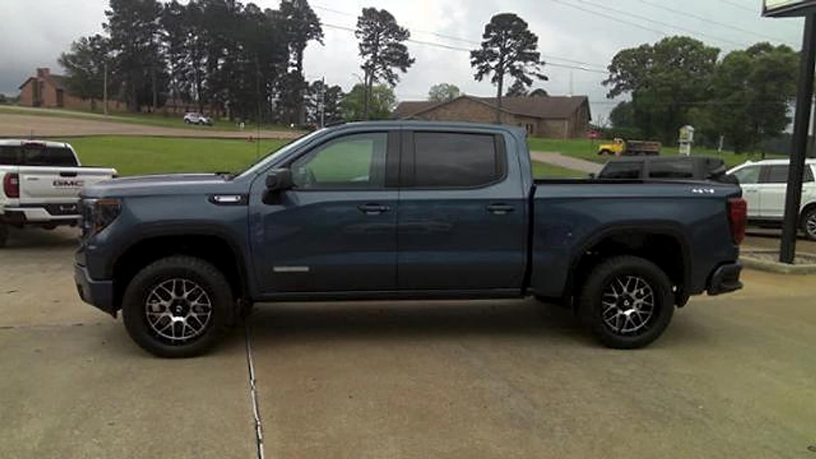 2026 GMC Sierra 1500 Elevation - Photo 13