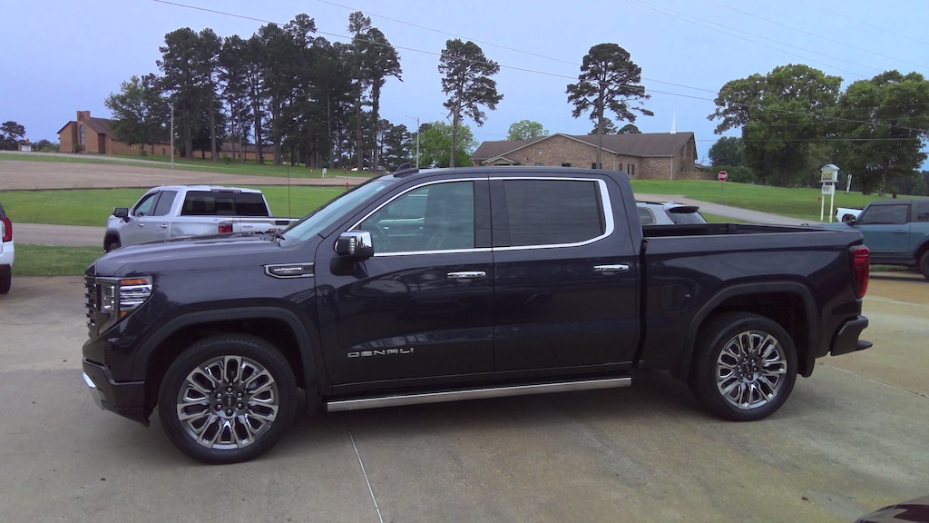 Used 2023 GMC Sierra 1500 Denali Ultimate Truck