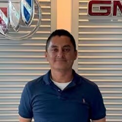 Staff member Arturo Perez from ID_97c2c6