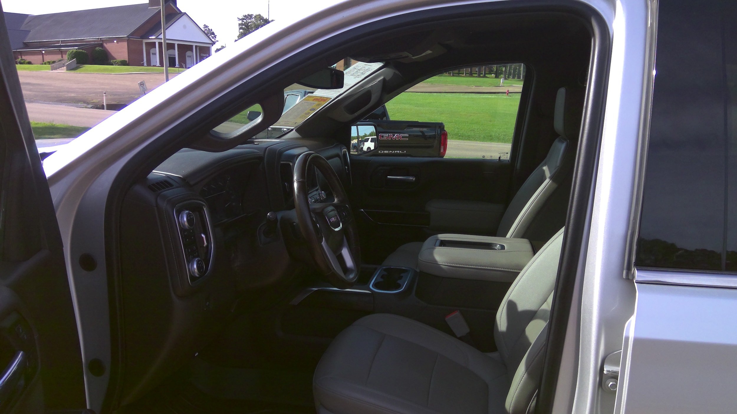 2022 GMC Sierra 1500 Limited SLT - Photo 5