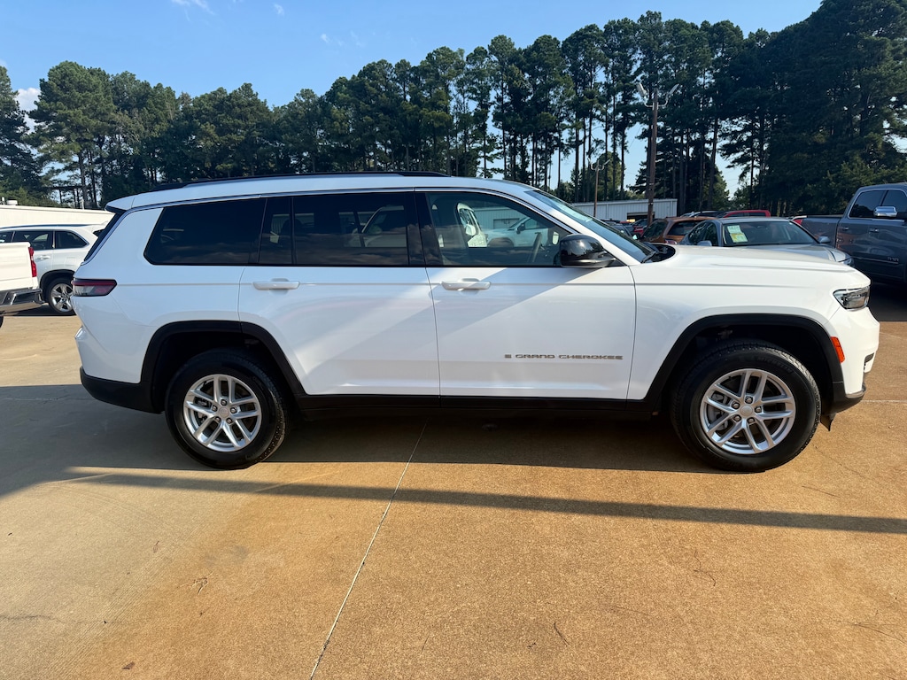 Used 2024 Jeep Grand Cherokee L Laredo