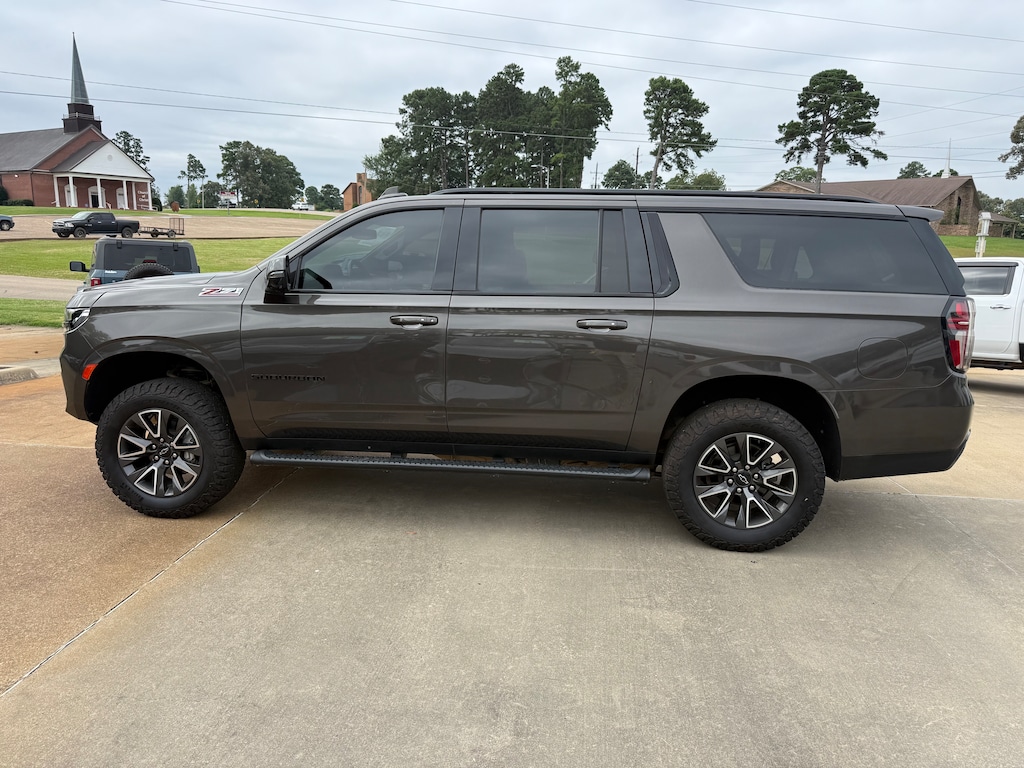 Used 2021 Chevrolet Suburban Z71 SUV