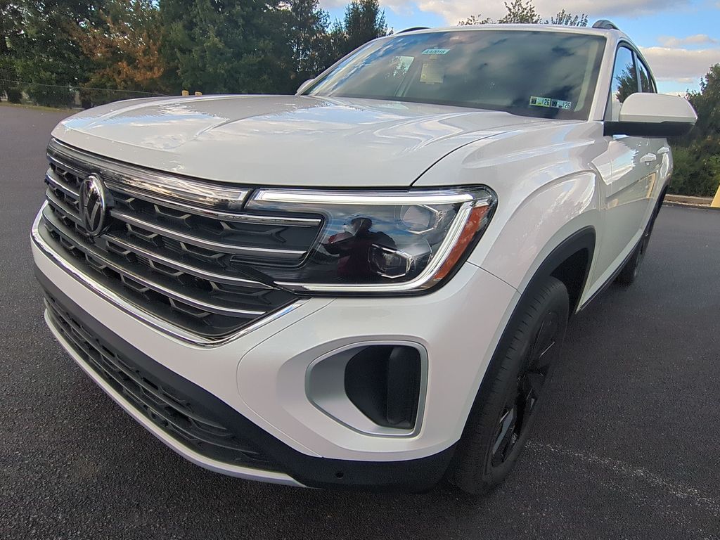 2026 Volkswagen Atlas SE w/Tech - Photo 7