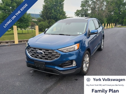 2020 Ford Edge Titanium SUV