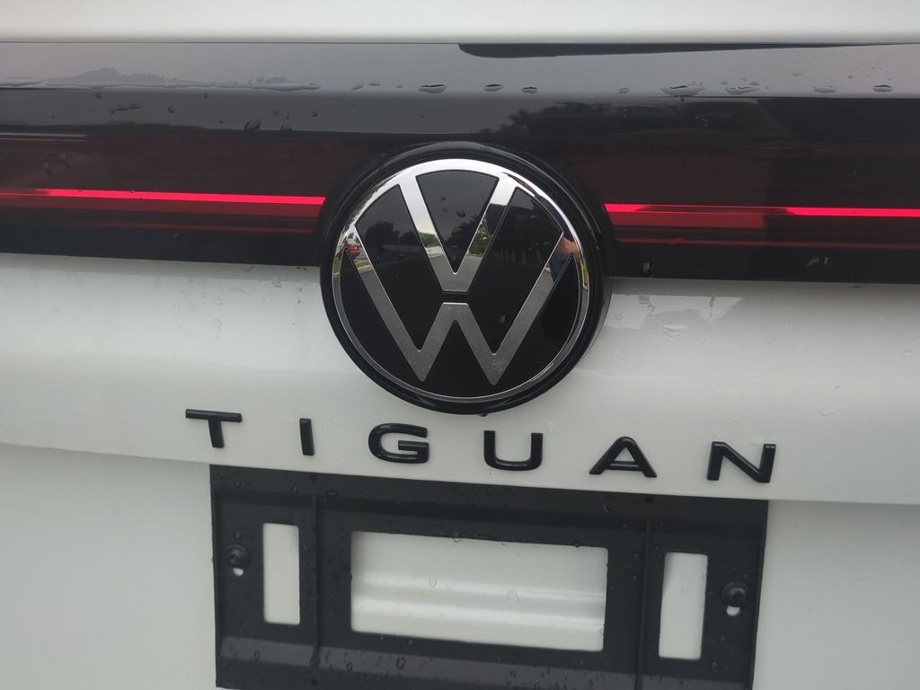 2026 Volkswagen Tiguan SE R-LINE BLACK - Photo 42