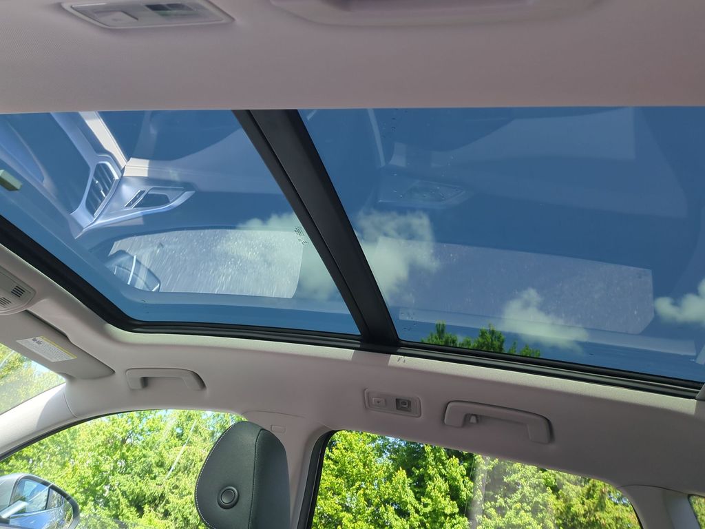 2026 Volkswagen Taos SE - Photo 14