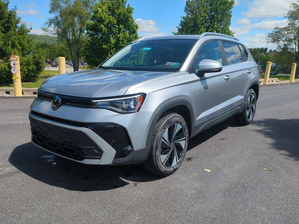 2026 Volkswagen Taos SE - Photo 3