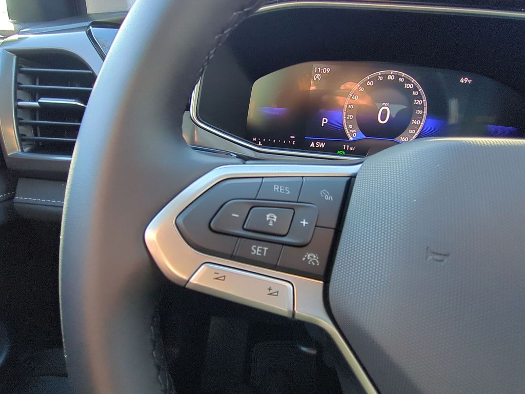 2026 Volkswagen Taos SE Black - Photo 16