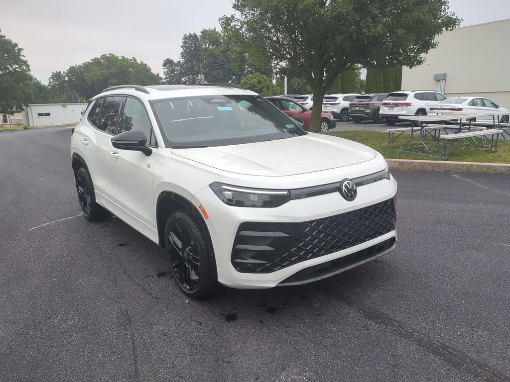 2026 Volkswagen Tiguan SE R-LINE BLACK - Photo 31