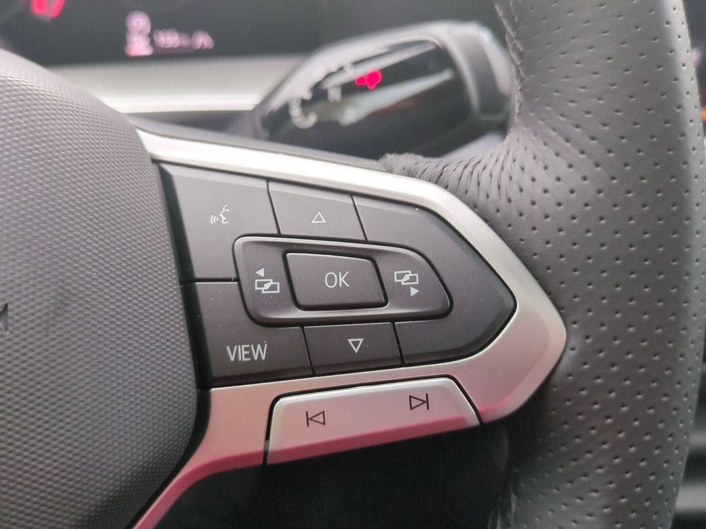 2026 Volkswagen Tiguan SE R-LINE BLACK - Photo 21