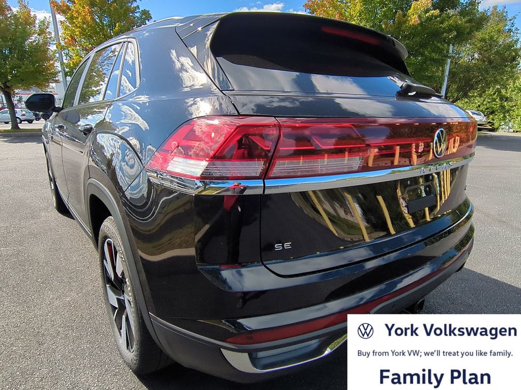2026 Volkswagen Atlas Cross Sport SE w/Tech - Photo 5