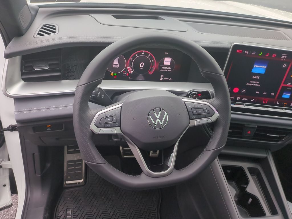 2026 Volkswagen Tiguan SE R-LINE BLACK - Photo 50