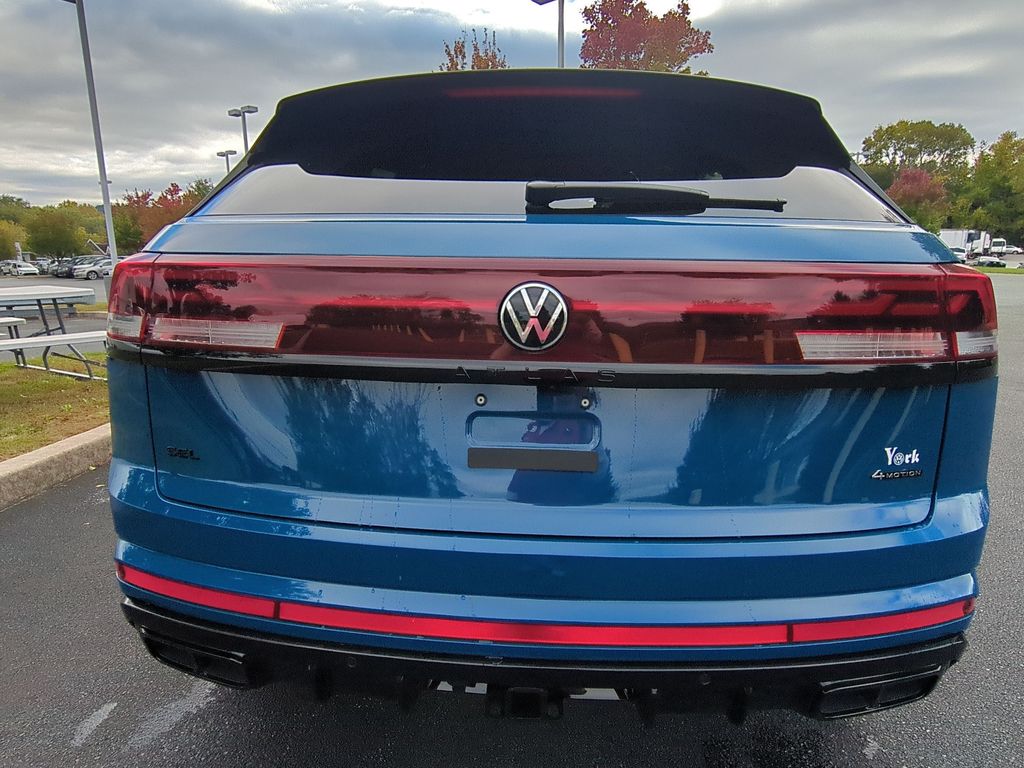 2026 Volkswagen Atlas Cross Sport SEL R-LINE - Photo 4