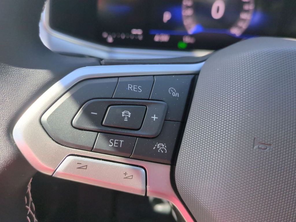 2026 Volkswagen Taos SE - Photo 17