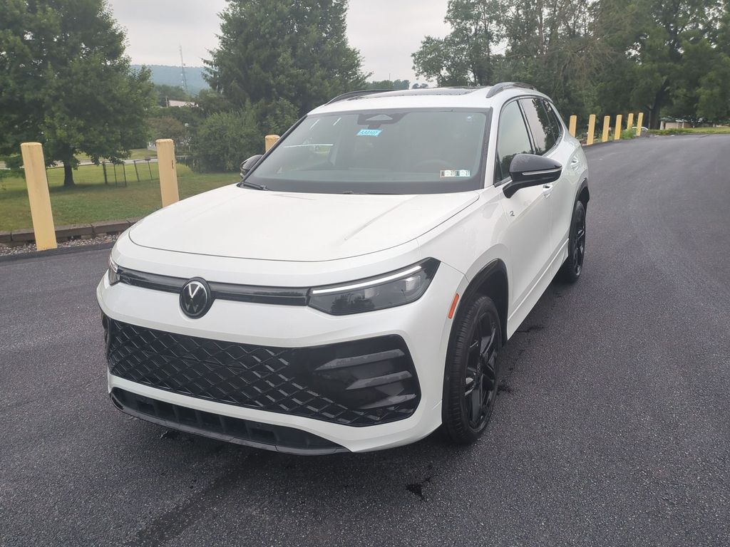 2026 Volkswagen Tiguan SE R-LINE BLACK - Photo 33