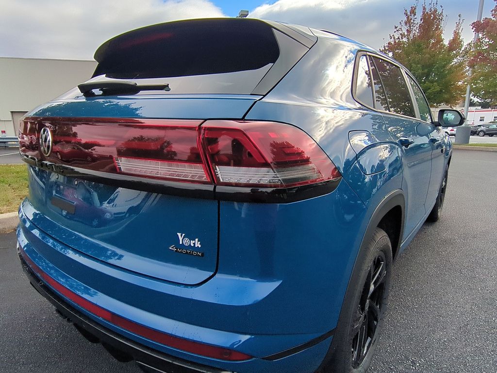 2026 Volkswagen Atlas Cross Sport SEL R-LINE - Photo 3