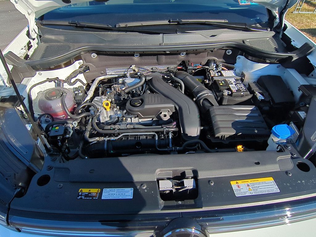 2026 Volkswagen Taos SE Black - Photo 9