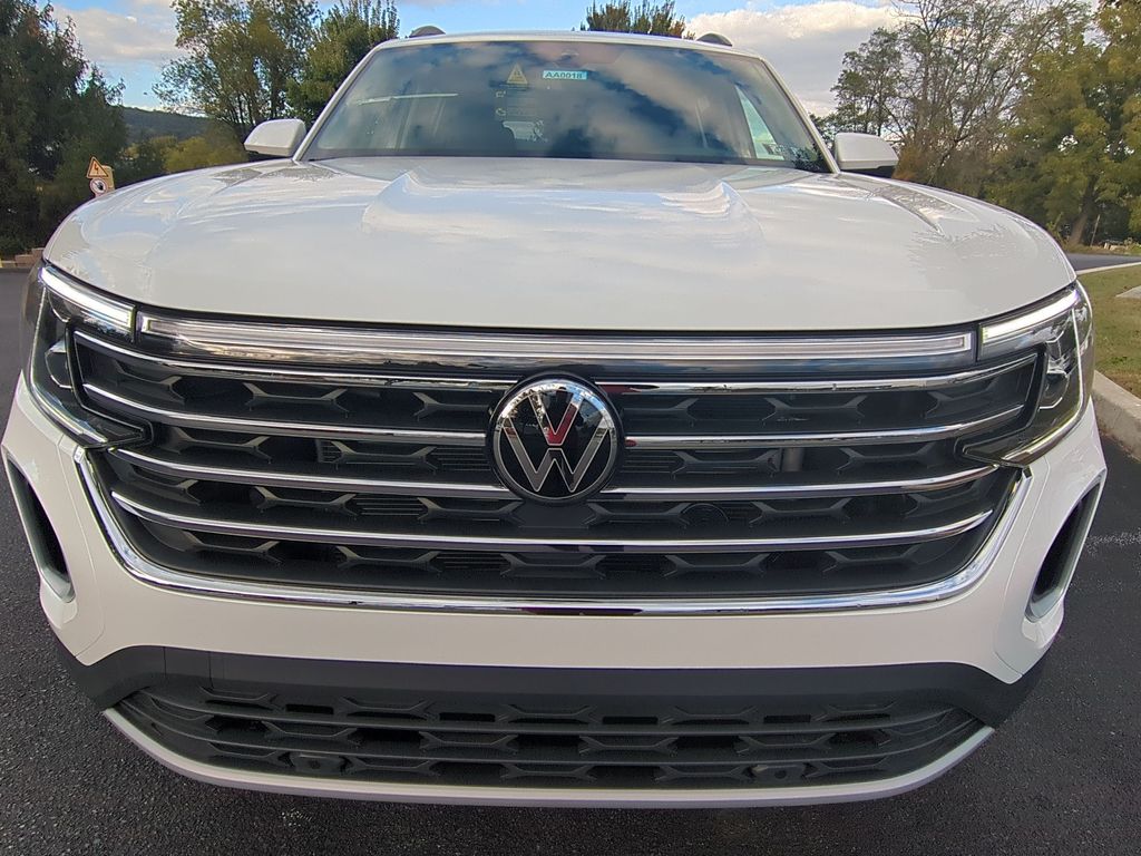 2026 Volkswagen Atlas SE w/Tech - Photo 8