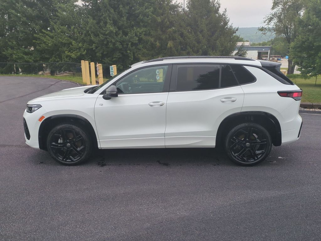 2026 Volkswagen Tiguan SE R-LINE BLACK - Photo 34