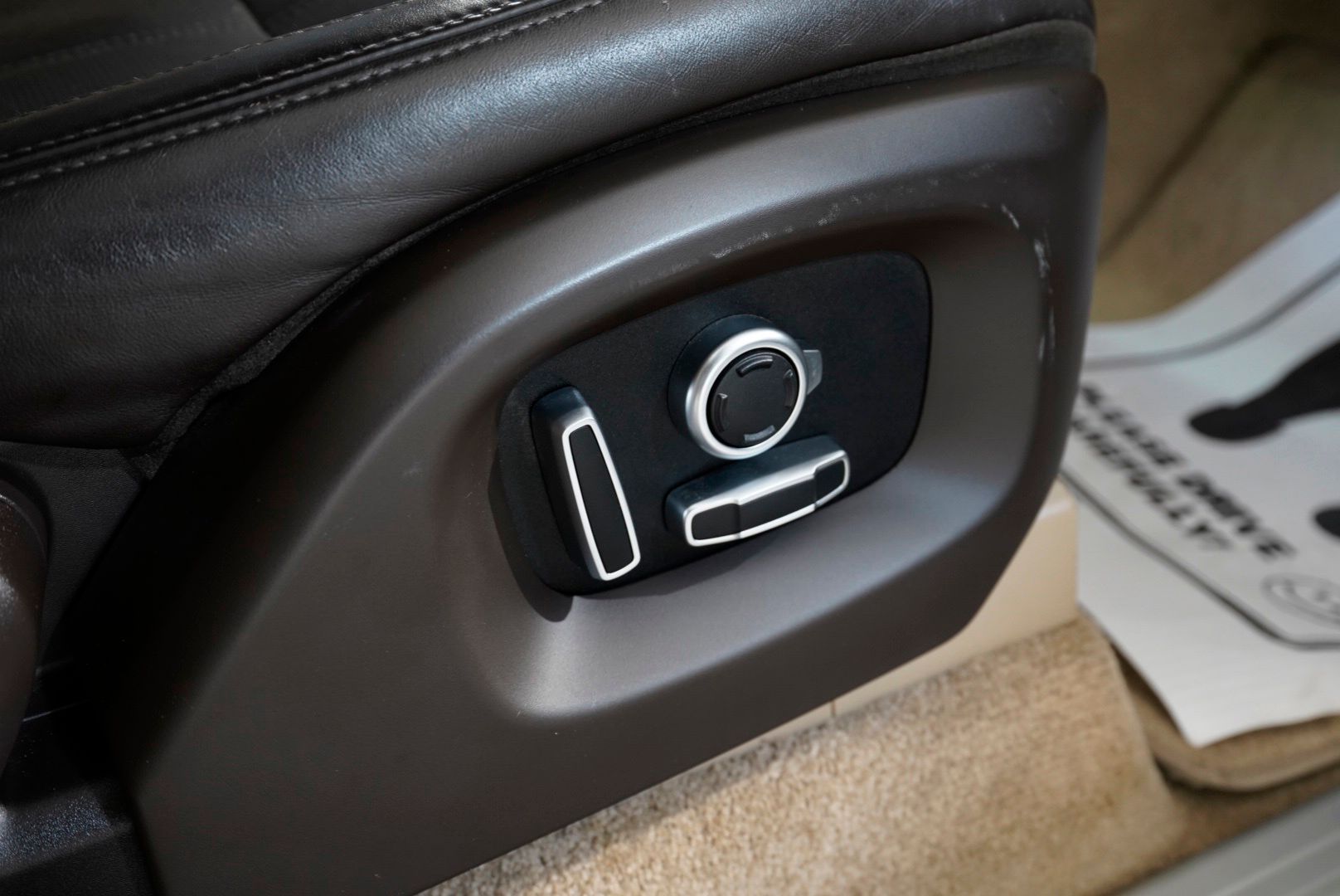 2016 Land Rover Range Rover Supercharged - Photo 54