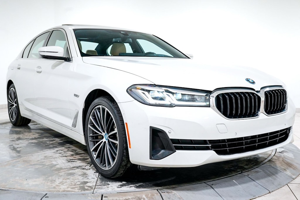 Used 2023 BMW 530e Sedan