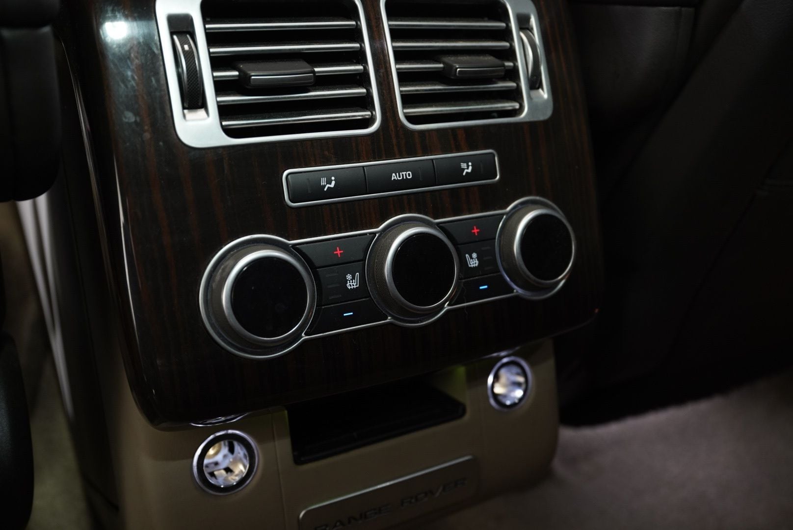 2016 Land Rover Range Rover Supercharged - Photo 34