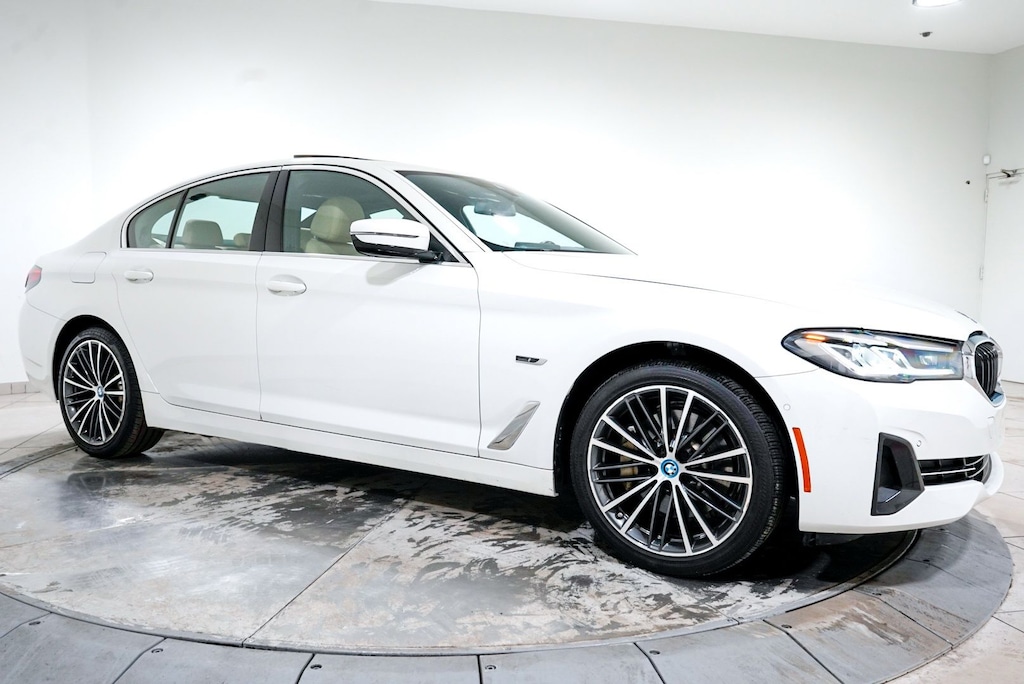 Used 2023 BMW 530e Sedan