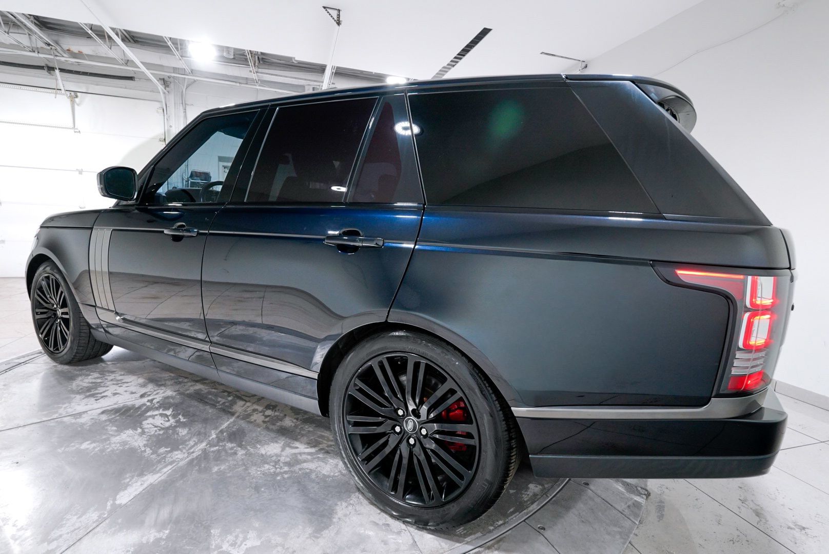 2016 Land Rover Range Rover Supercharged - Photo 10