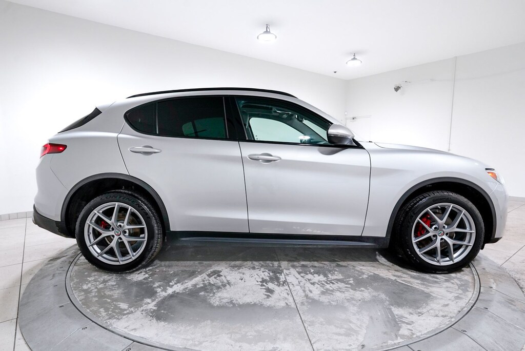 Used 2018 Alfa Romeo Stelvio SUV
