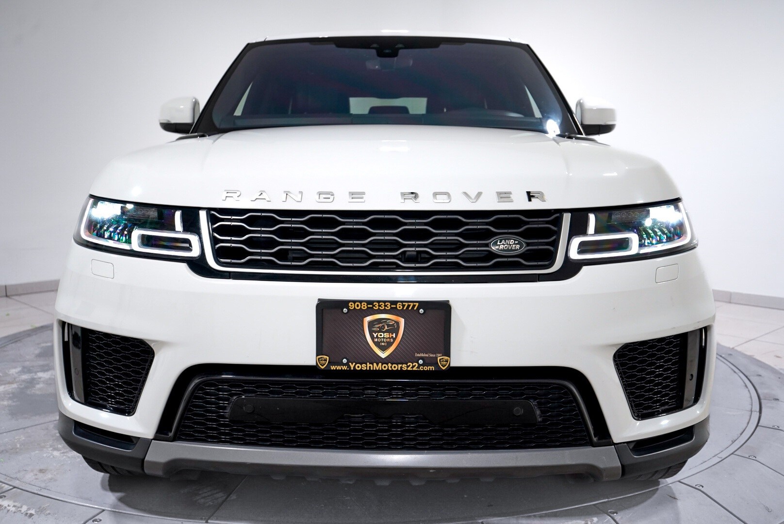 2021 Land Rover Range Rover Sport SE photo 2
